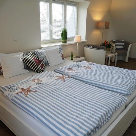 Ostseehotel Hunhoi Niesgrau Esterno foto