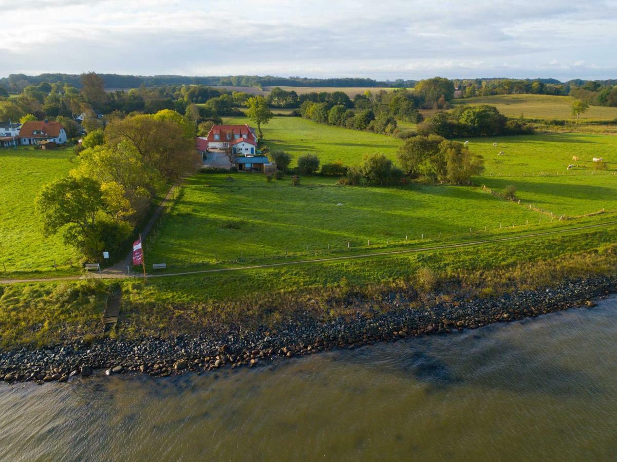 Ostseehotel Hunhoi Niesgrau Esterno foto