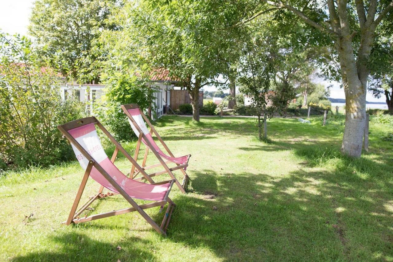 Ostseehotel Hunhoi Niesgrau Esterno foto