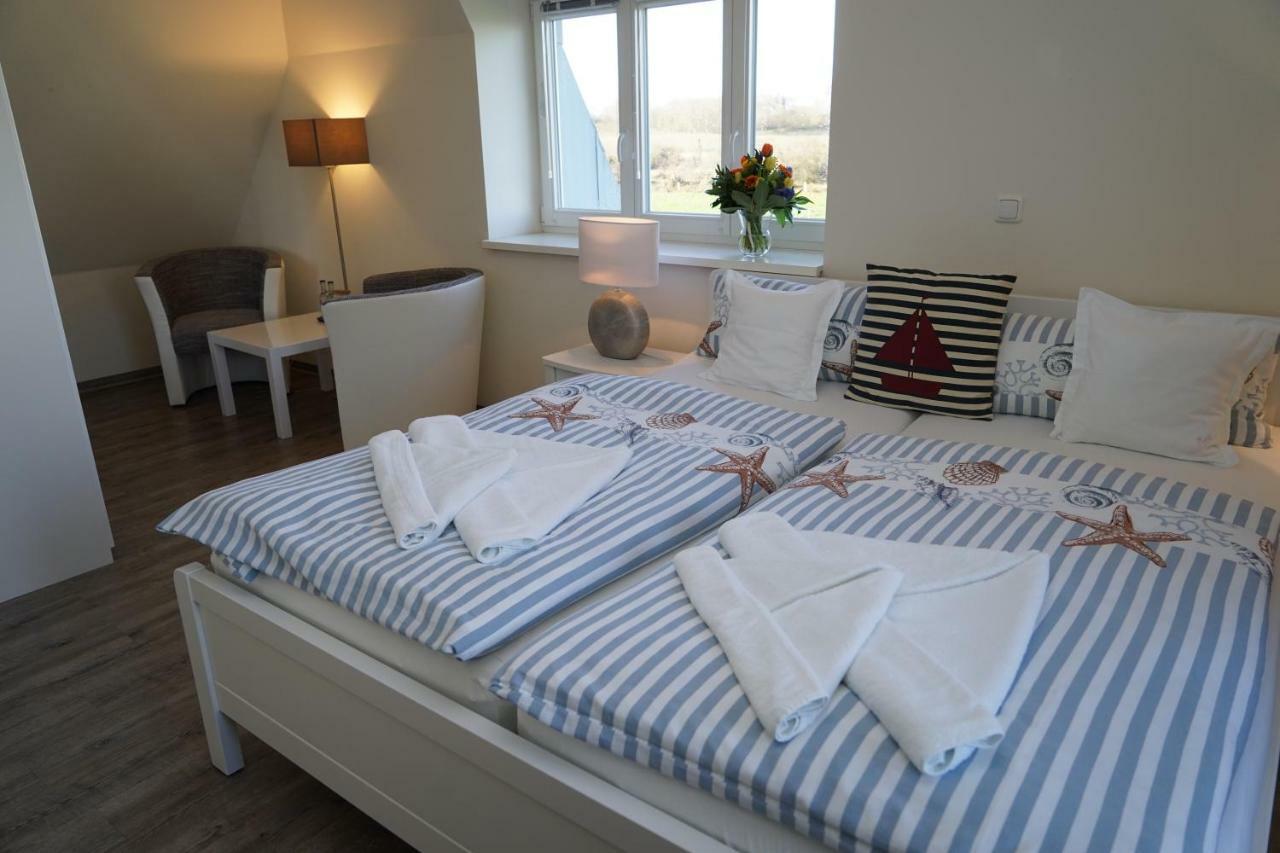 Ostseehotel Hunhoi Niesgrau Esterno foto